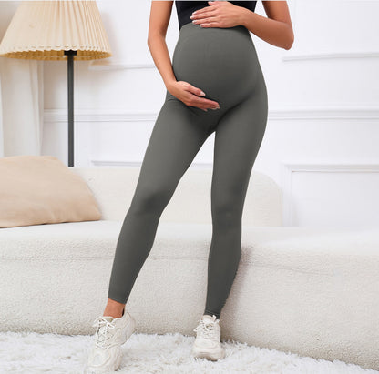 Outer-wear leggings for pregnant women